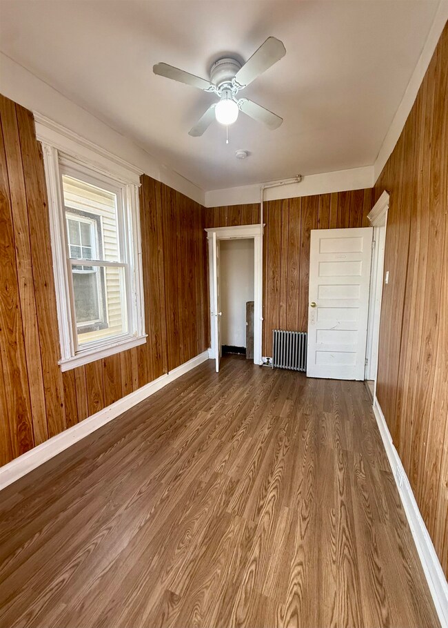 110 Lincoln Ave unit 2, Newark, NJ 07104 - photo 7