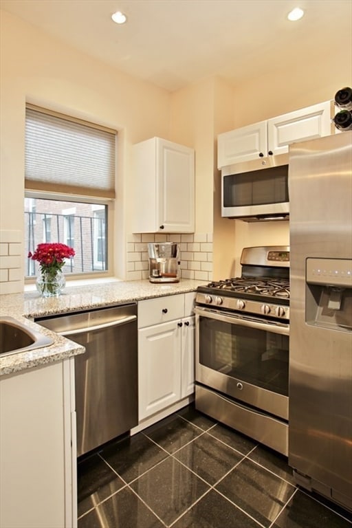 31 Queensberry St unit 12A, Boston, MA 02215 - photo 4