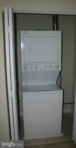 2511 Eutaw Place unit 406, Baltimore, MD 21217 - photo 7