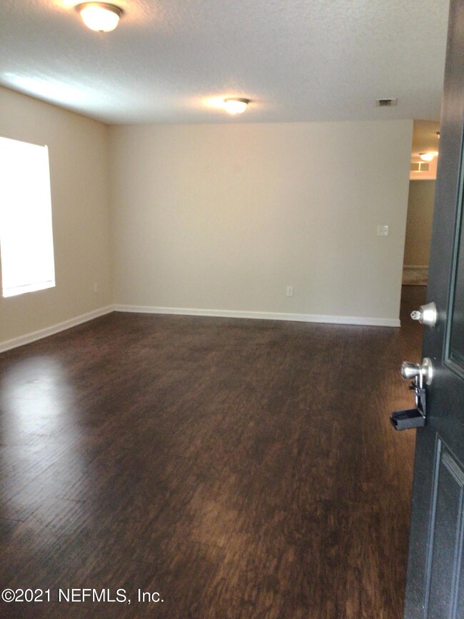 7900 Cocoa Ave, Jacksonville, FL 32211 - photo 2