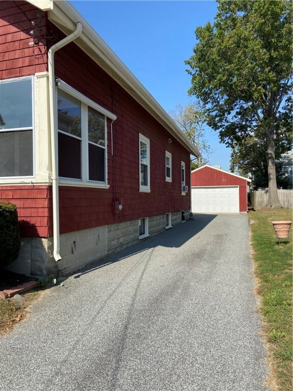 54 Brandon Rd, Cranston, RI 02910 - photo 3