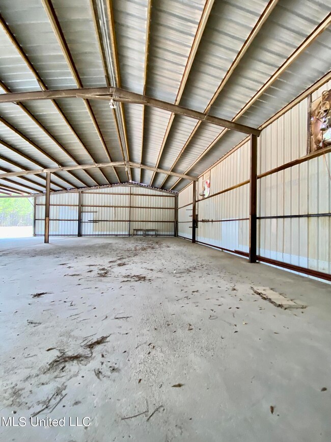 79 Emmett Meitzler Rd, Picayune, MS 39466 - photo 3