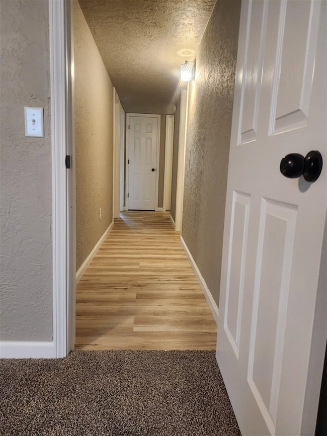 624 E Main St, Geronimo, OK 73543 - photo 3