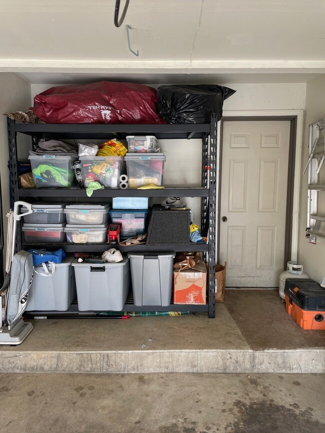 2136 Berkley Ct unit 101B, Naperville, IL 60565 - photo 3