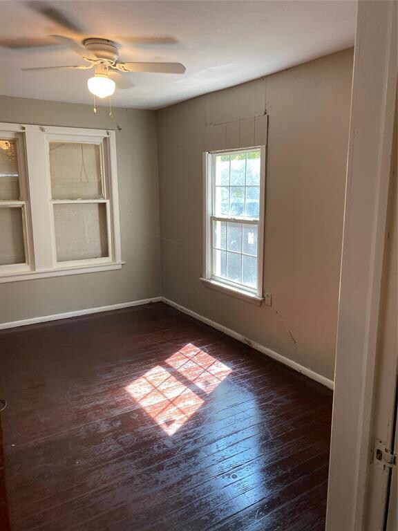 910 Log Cabin Rd, Ennis, TX 75119 - photo 3