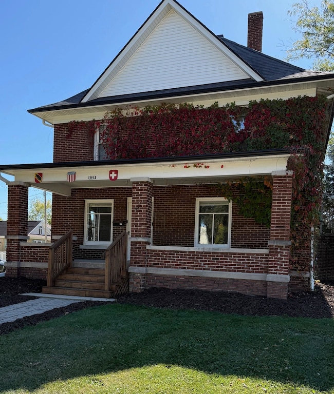 1128 19th St, Monroe, WI 53566 - photo 2