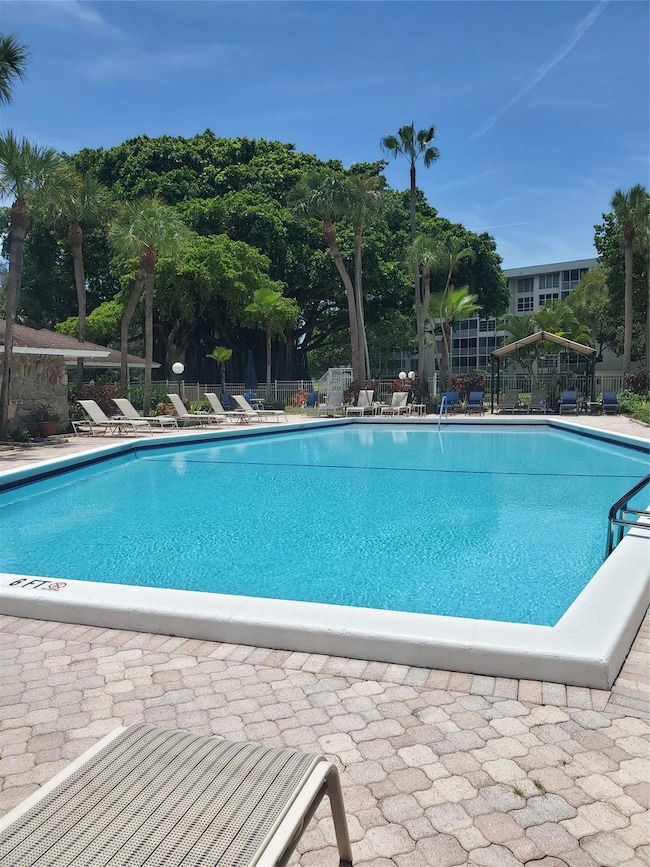 Palm-Aire Condominiums unit 503, Pompano Beach, FL 33069 - photo 2