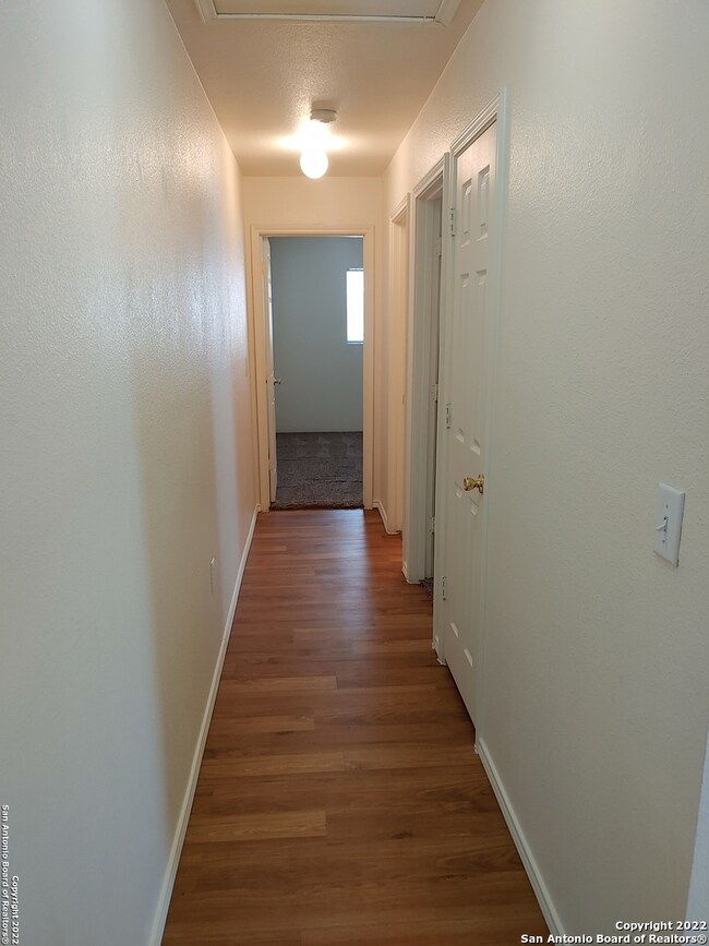 8017 Maverick Climb, San Antonio, TX 78250 - photo 6