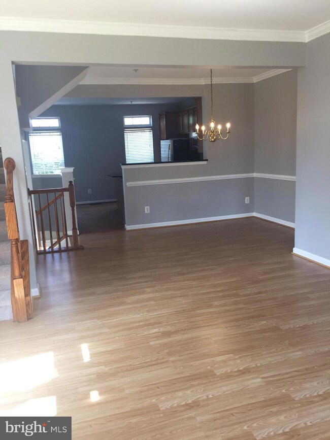 3553 Ellery Cir, Falls Church, VA 22041 - photo 3