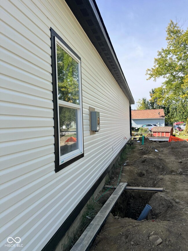 3226 Keystone Lakes Way, Indianapolis, IN 46237 - photo 3