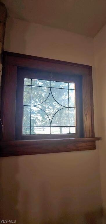 25627 Elm St, Olmsted Falls, OH 44138 - photo 5