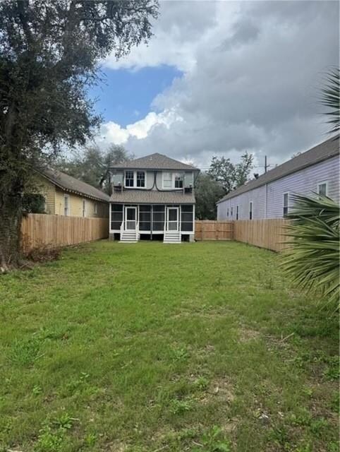 Large rear yard facing screen porch