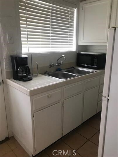 7153 Elm Ave unit 3, Twentynine Palms, CA 92277 - photo 3