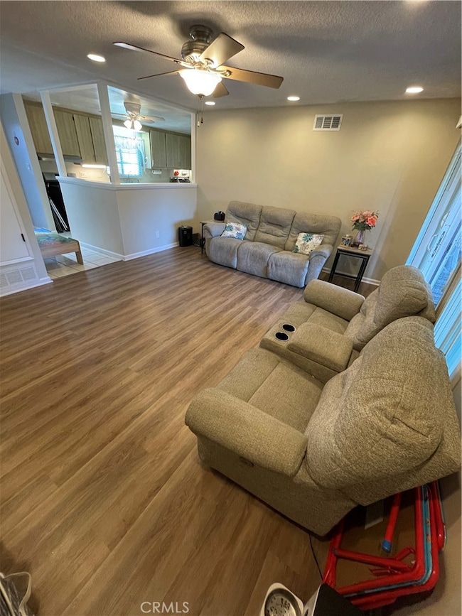 10362 Aurelia Ave, Cypress, CA 90630 - photo 4