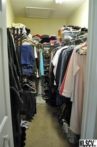 Walk in Closet