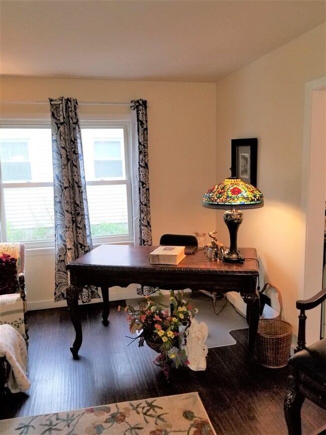 1235 Sheerer Ave, Waterloo, IA 50701 - photo 5