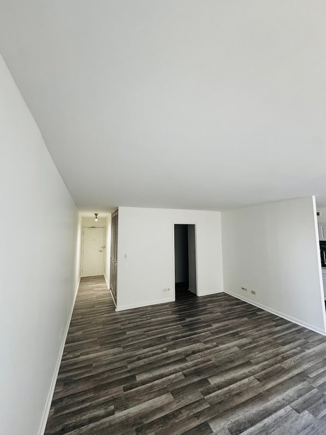 Granville Beach Condominiums unit 1508, Chicago, IL 60660 - photo 5