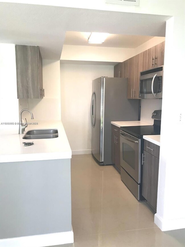 10691 SW 155th Place unit 1509, Miami, FL 33196 - photo 7