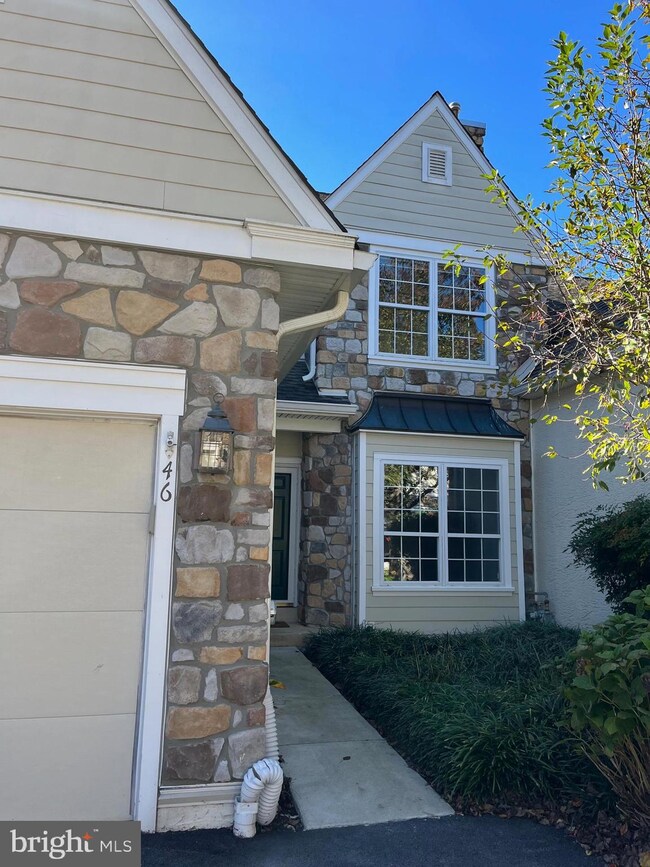 46 Overlook Cir unit 46, Berwyn, PA 19312 - photo 2