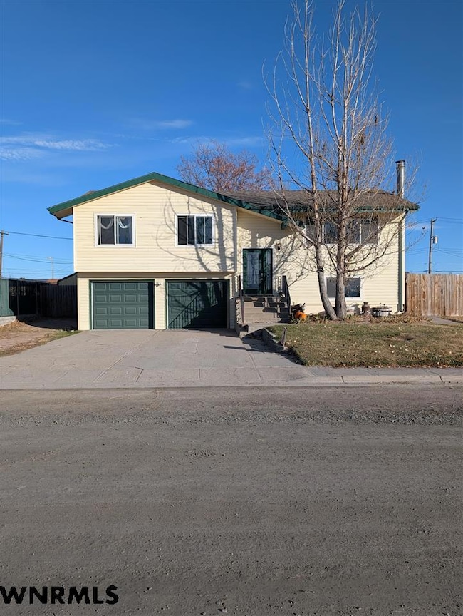 1414 Q St, Bridgeport, NE 69336 - photo 2