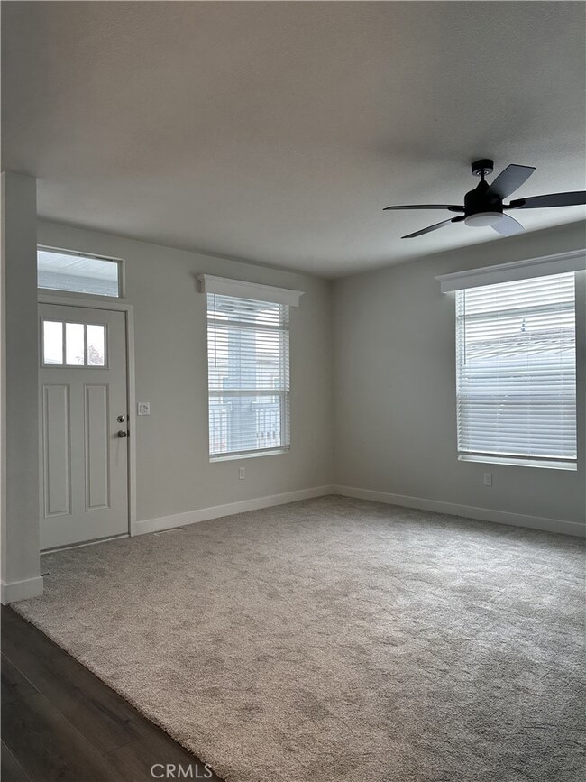 4095 Fruit St unit 607, La Verne, CA 91750 - photo 6