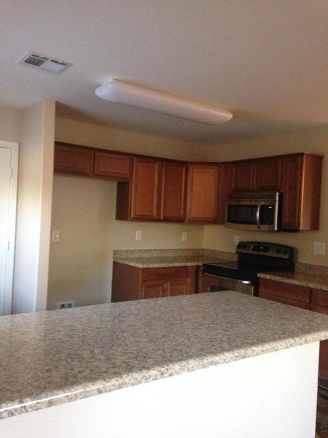 QUAIL KITCHEN 2
