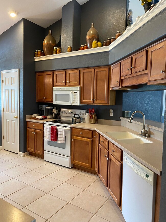 121 Farrier Ln, Crawfordville, FL 32327 - photo 6