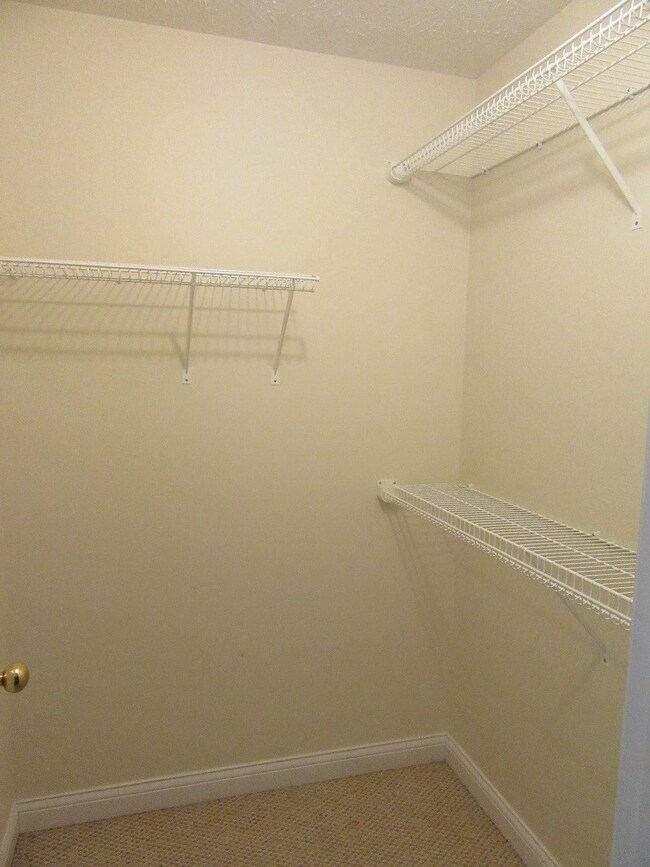 109 Saint Andrews Ct, Frankfort, KY 40601 - photo 6