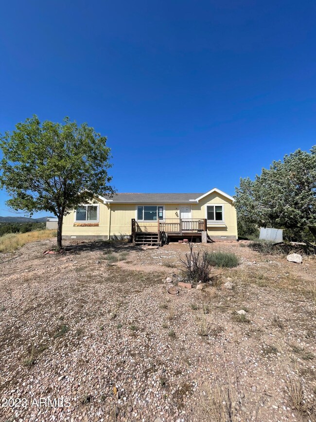 22290 N Post Rd, Paulden, AZ 86334 - photo 7