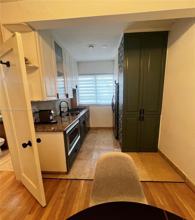 1520 Euclid Ave unit 8, Miami Beach, FL 33139 - photo 5