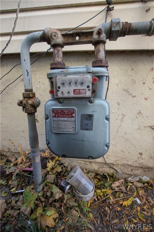 435 20th St, Niagara Falls, NY 14303 - photo 5