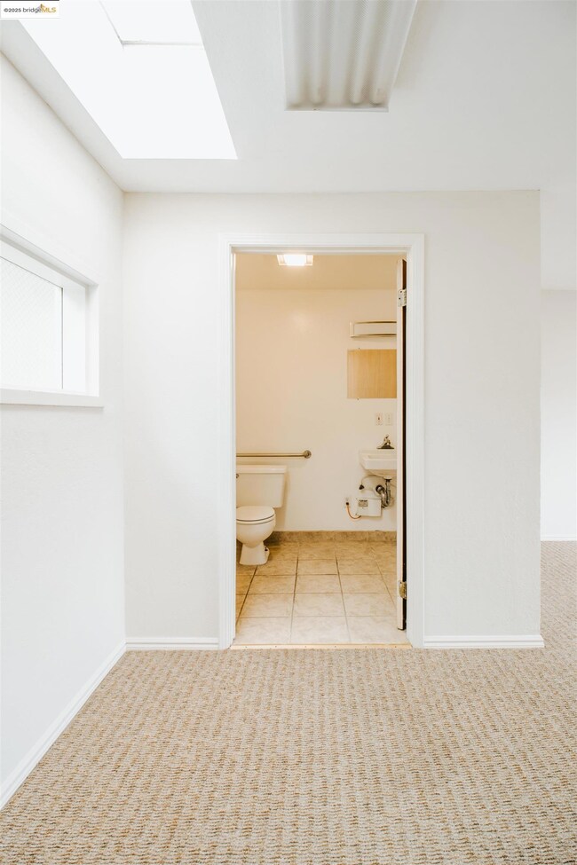 817 Delaware St, Berkeley, CA 94710 - photo 7