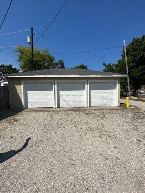 3 car garage