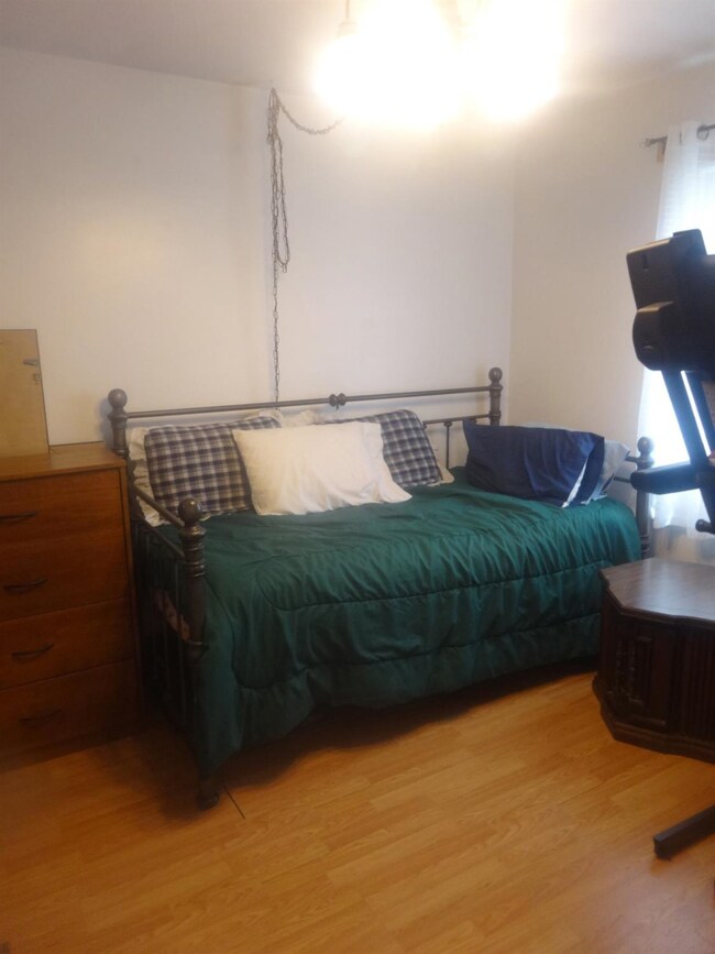 909 Birch Tree Ln, Michigan City, IN 46360 - photo 7