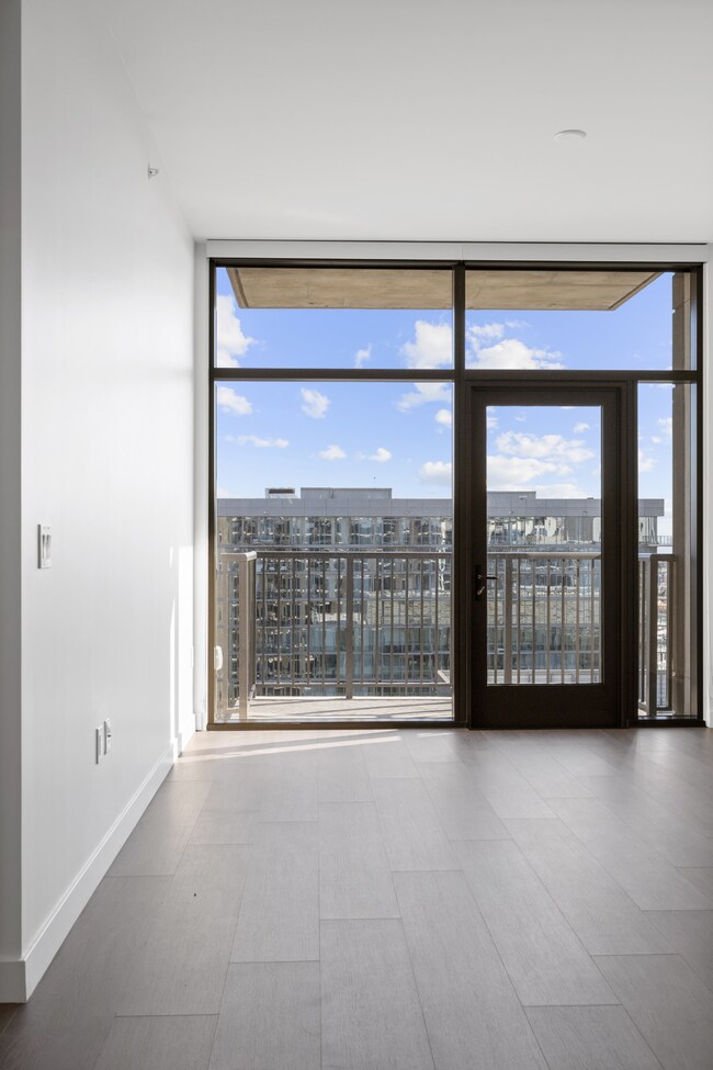 Pullman at Gulch Union unit A10 (B), Nashville, TN 37203 - photo 5