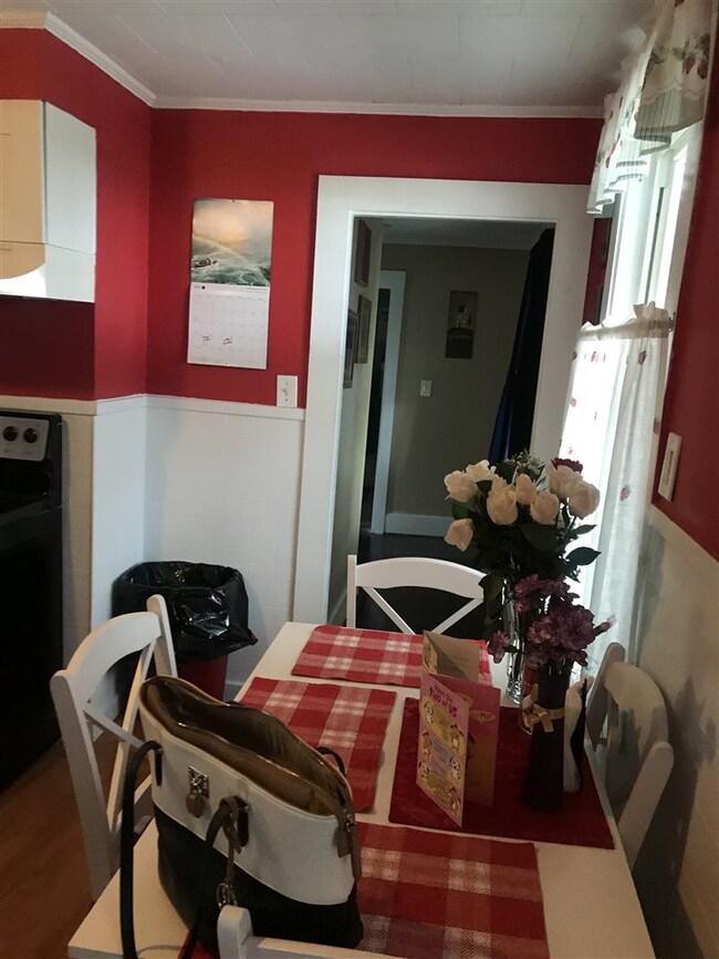 32 Union St, Milford, NH 03055 - photo 3