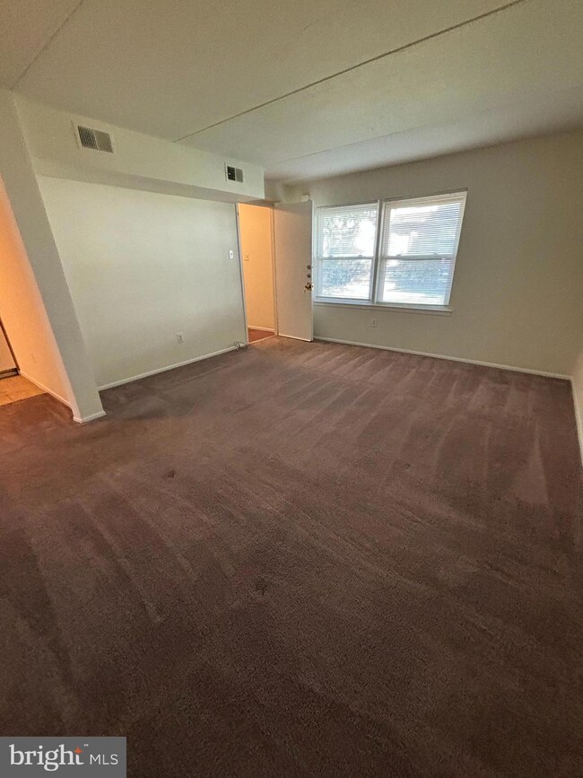 600 Grant Rd unit 31A, Folcroft, PA 19032 - photo 5