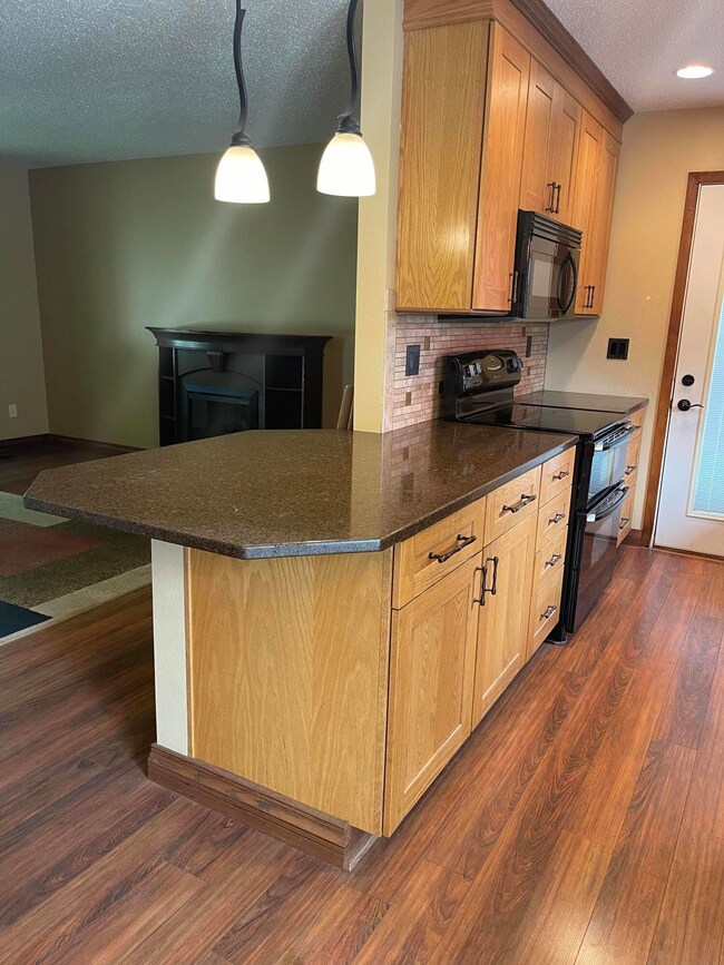 8C7AFC9D-BFEA-4A8E-A2CD-D06016581A9F