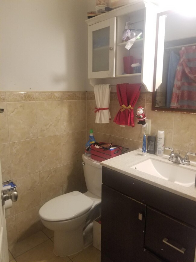 235 Clinton Ave, Jersey City, NJ 07304 - photo 7