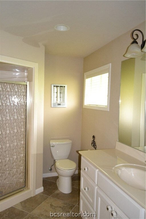 1300 Laura Ln unit CS, College Station, TX 77840 - photo 7