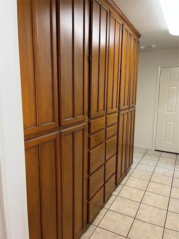 601 Ludo Cir, Hurst, TX 76054 - photo 5