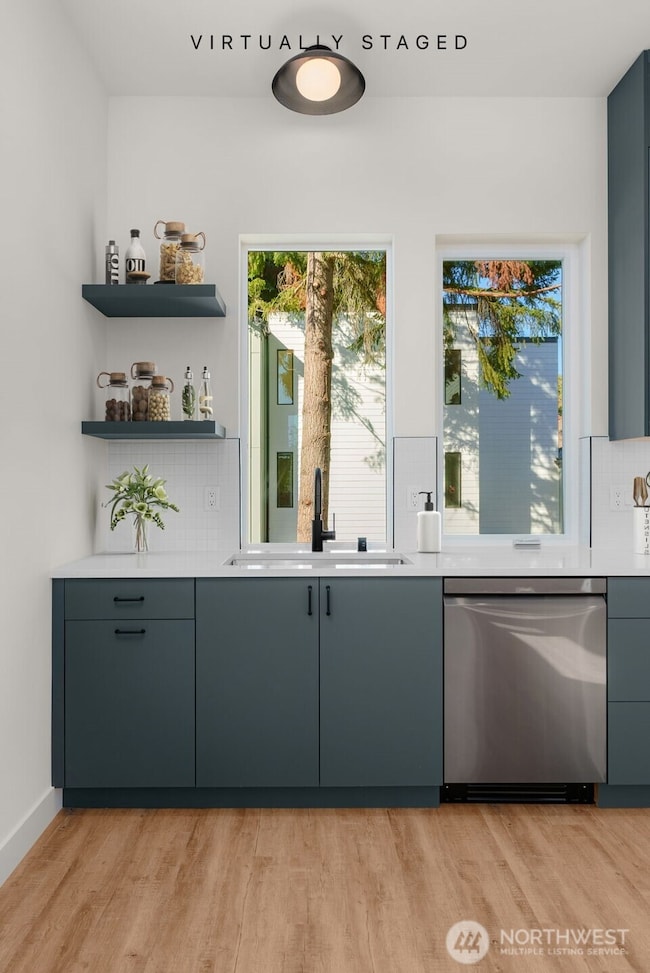7335 21st Ave NE unit B, Seattle, WA 98115 - photo 6