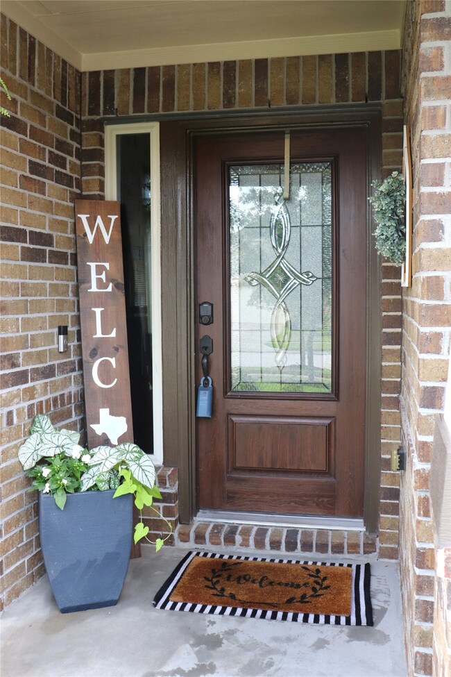 15618 Windsor Bluff Dr, Cypress, TX 77429 - photo 6