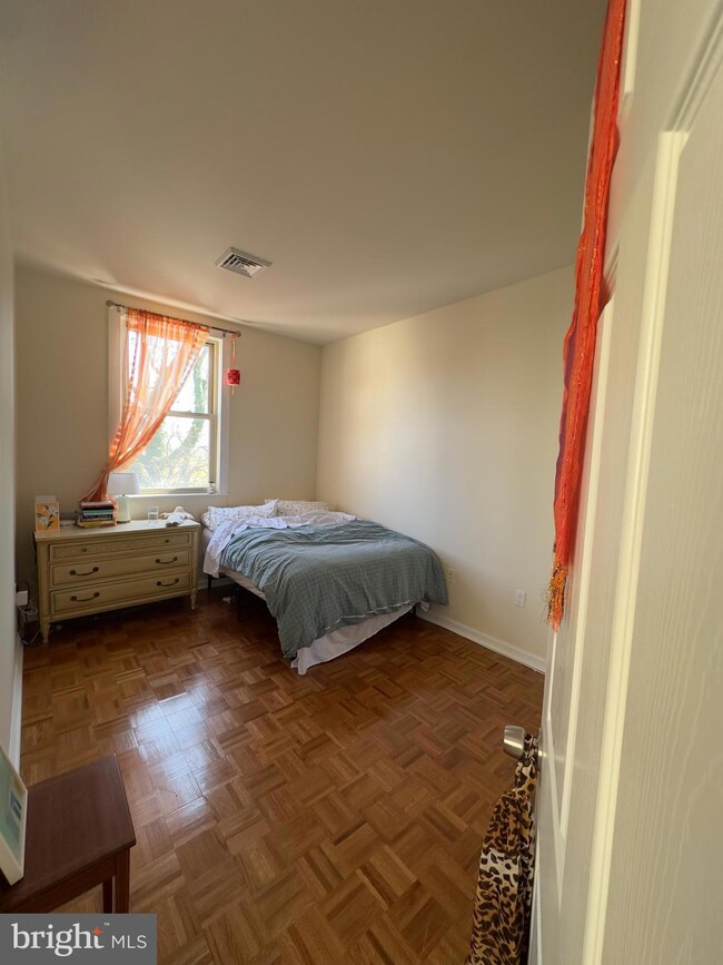 8 W Oakland Ave unit 2, Doylestown, PA 18901 - photo 7