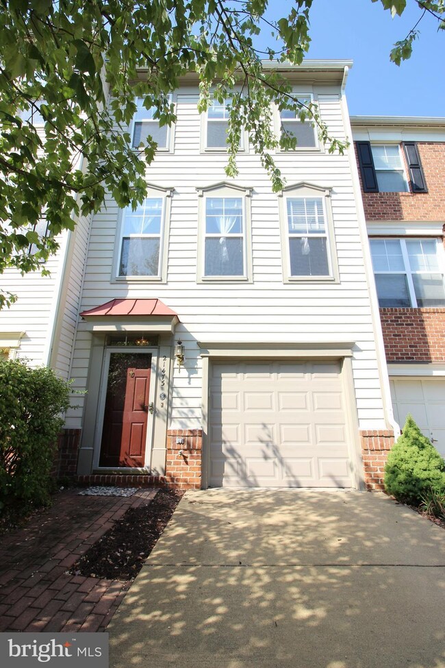 21475 Welby Terrace, Broadlands, VA 20148 - photo 2