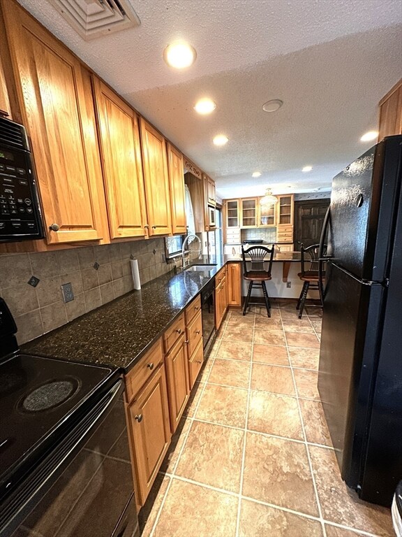 137 Rocky Meadow St, Middleboro, MA 02346 - photo 5