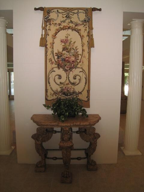 Double Story Entry to home with Dining area to the