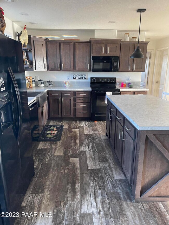 22825 N Post Rd, Paulden, AZ 86334 - photo 7