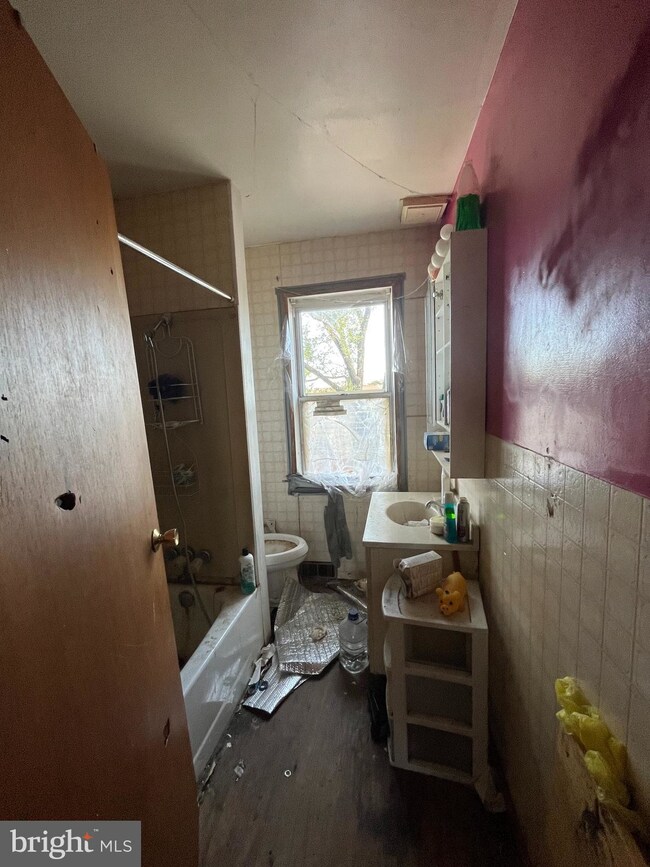 202 Saint Helena Ave, Dundalk, MD 21222 - photo 6