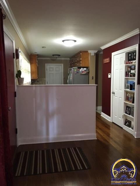 1925 SW Harp Place, Topeka, KS 66611 - photo 5